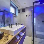 Wallehen By We Rent, Jokercard Included