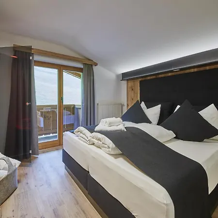 Chalet Wallehen By We Rent, Ski-In & Ski-Out * Saalbach Hinterglemm